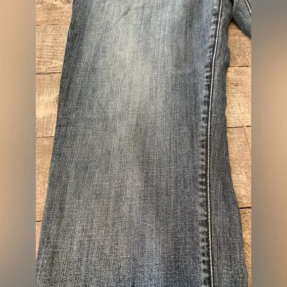 Lucky Brand 221 Original Straight Jeans - Picture 12 of 15